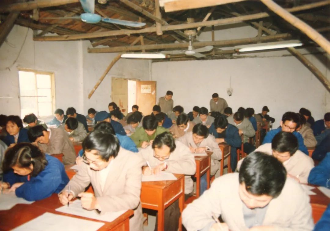 2.jpg 2.jpg